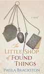 The Little Shop of Found Things (Large Print)